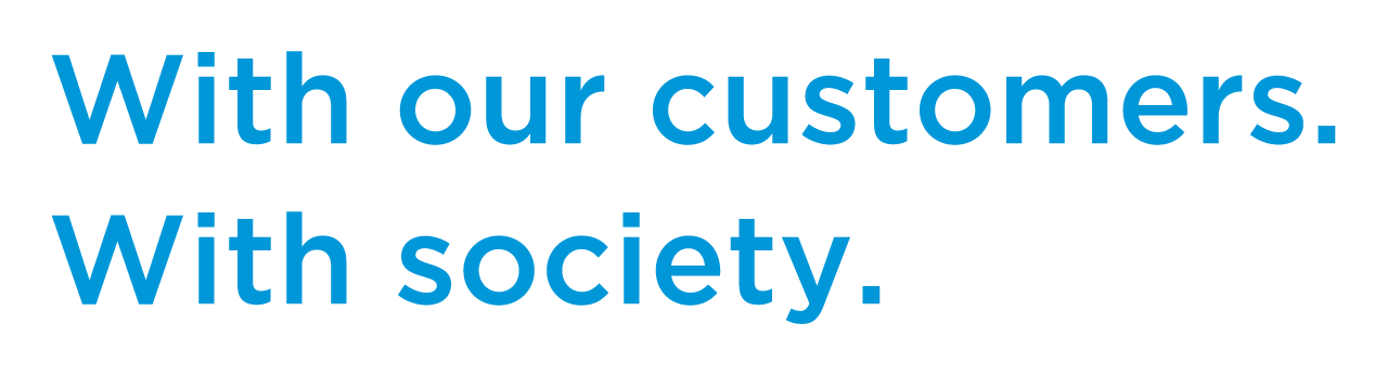 Mitsui Es logo on a transparent background