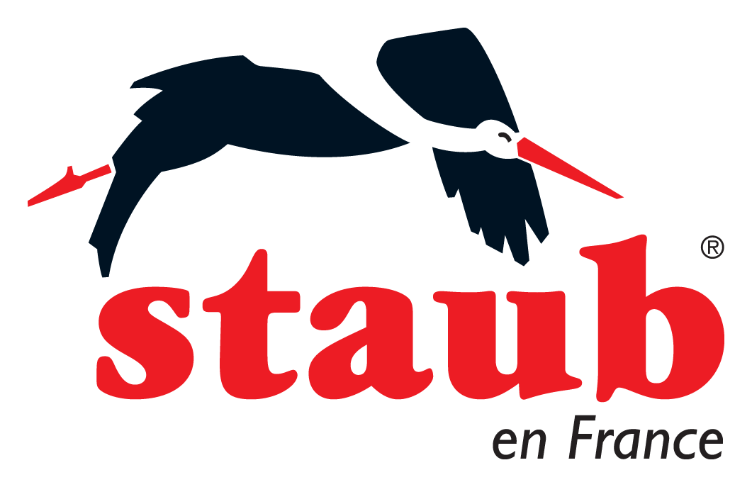 Staub のロゴ（背景透過）